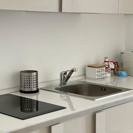 Апартаменти Miniapart Vico V Барі Екстер'єр фото